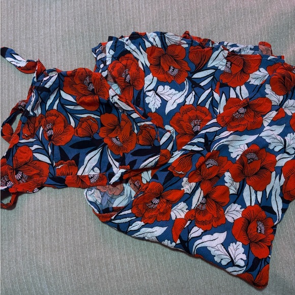 Lulu Back to your roots red floral two-piece maxi dress - Picture 2 of 2